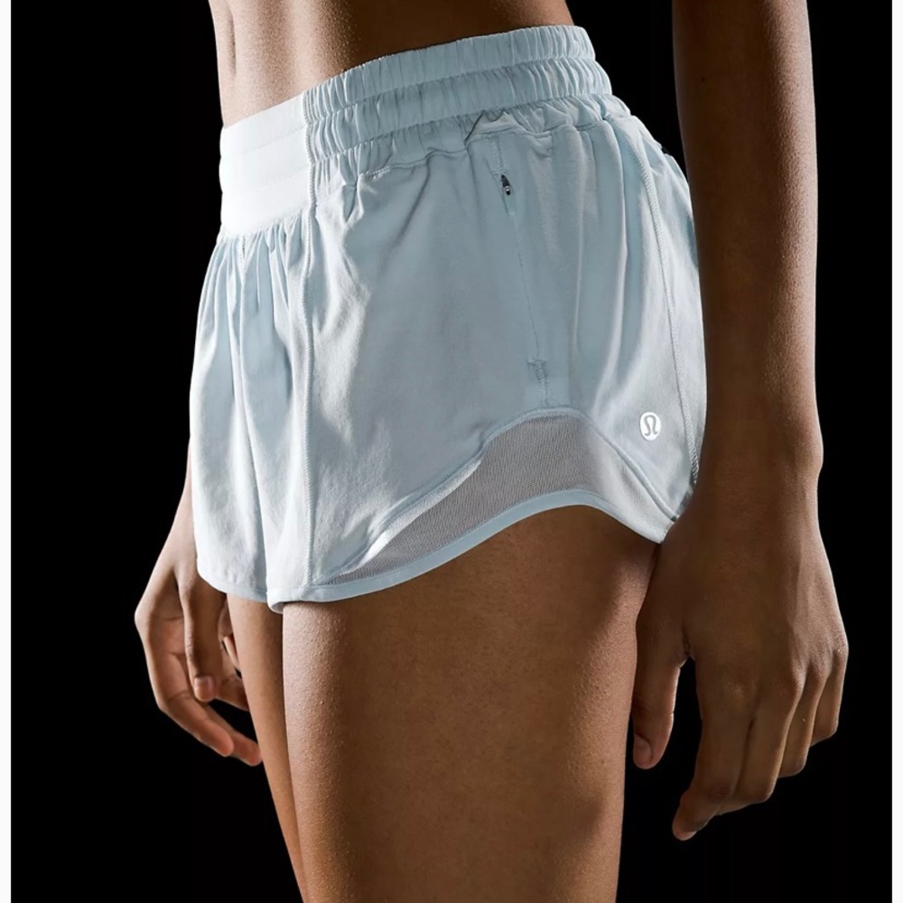 Lululemon Hotty Hot shorts. size 14